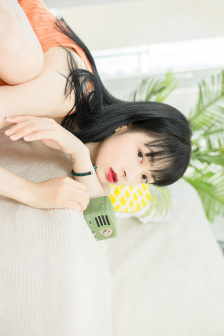 春光乍泄下载